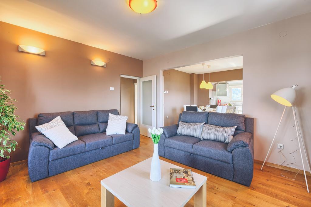Dea Vista Amazing Sunsets Apartment Banjole Exterior photo